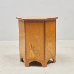 1721 2225 Skåp / rökbord
